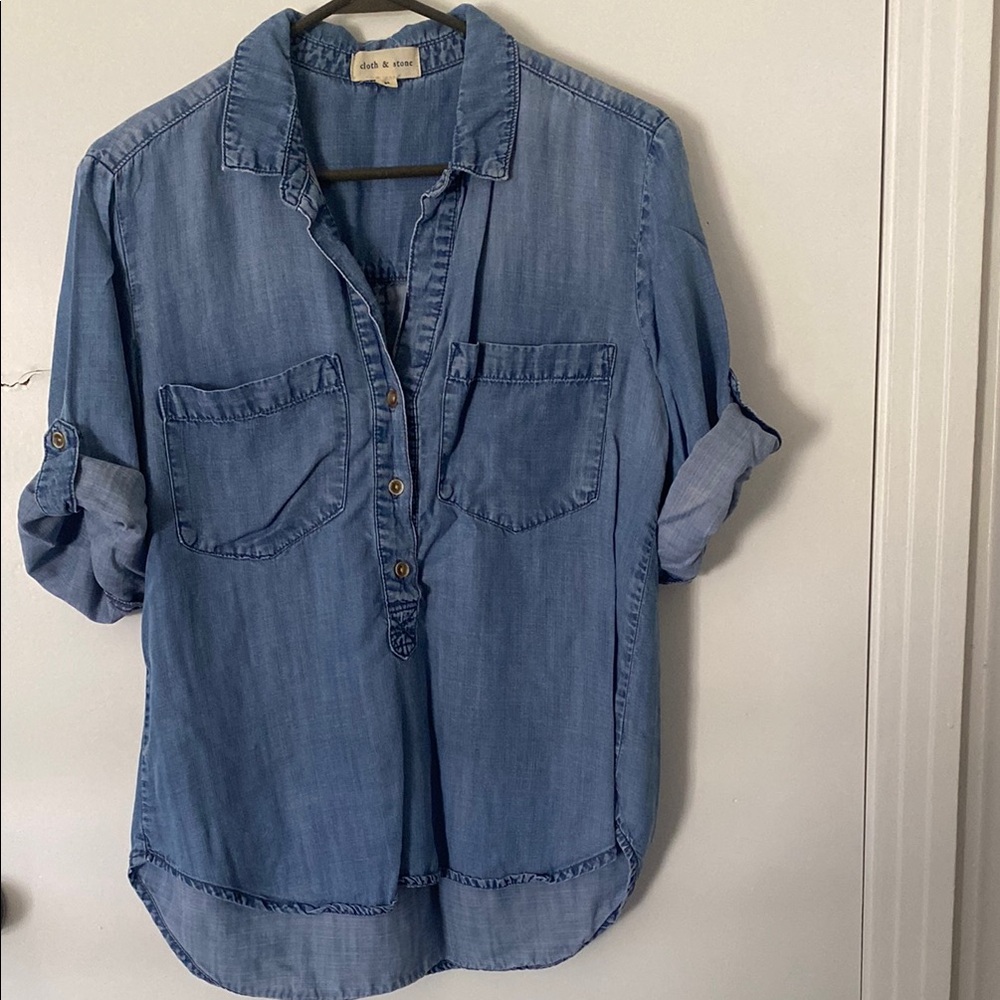 Chambray 1/2 Button-Up Shirt